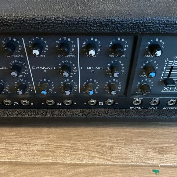 Vintage Peavey XR-500 5-CH Amp/Mixer Tested - Picture 8 of 10